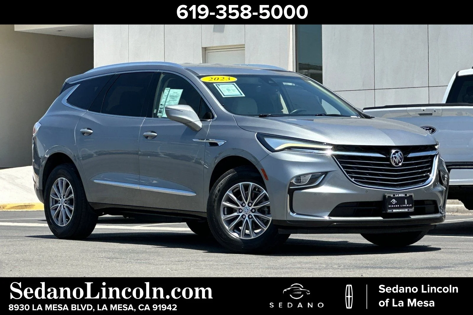 2023 Buick Enclave Essence's photo