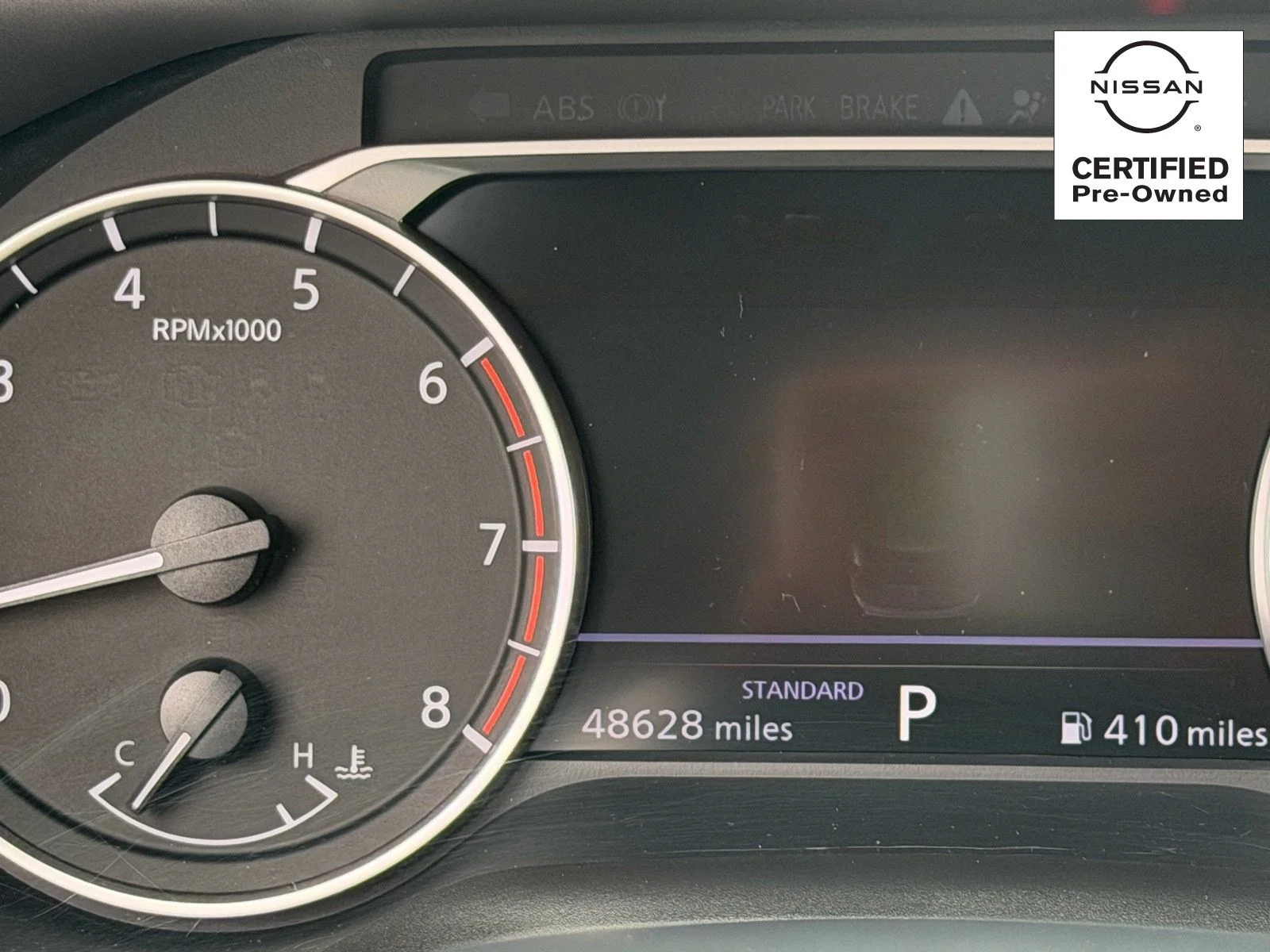 Used 2025 Everest White Pearl Nissan SV image 23