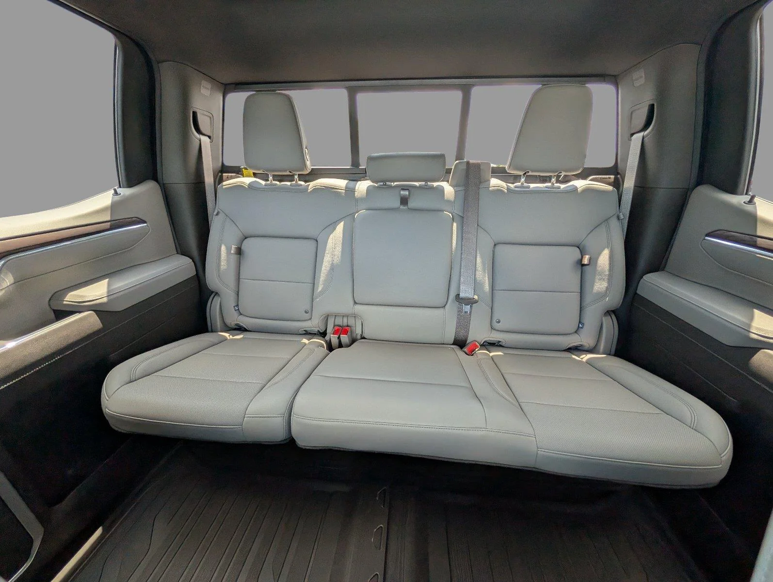 New 2026 Sterling Metallic GMC SLT image 14
