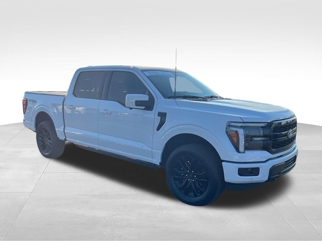 Used 2025 White Ford Lariat image 7