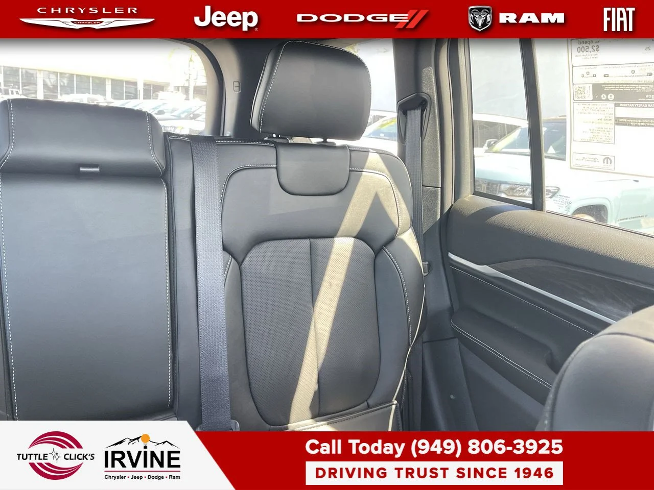 New 2027 Bright White Clear-Coat Paint Jeep Limited Reserve image 6