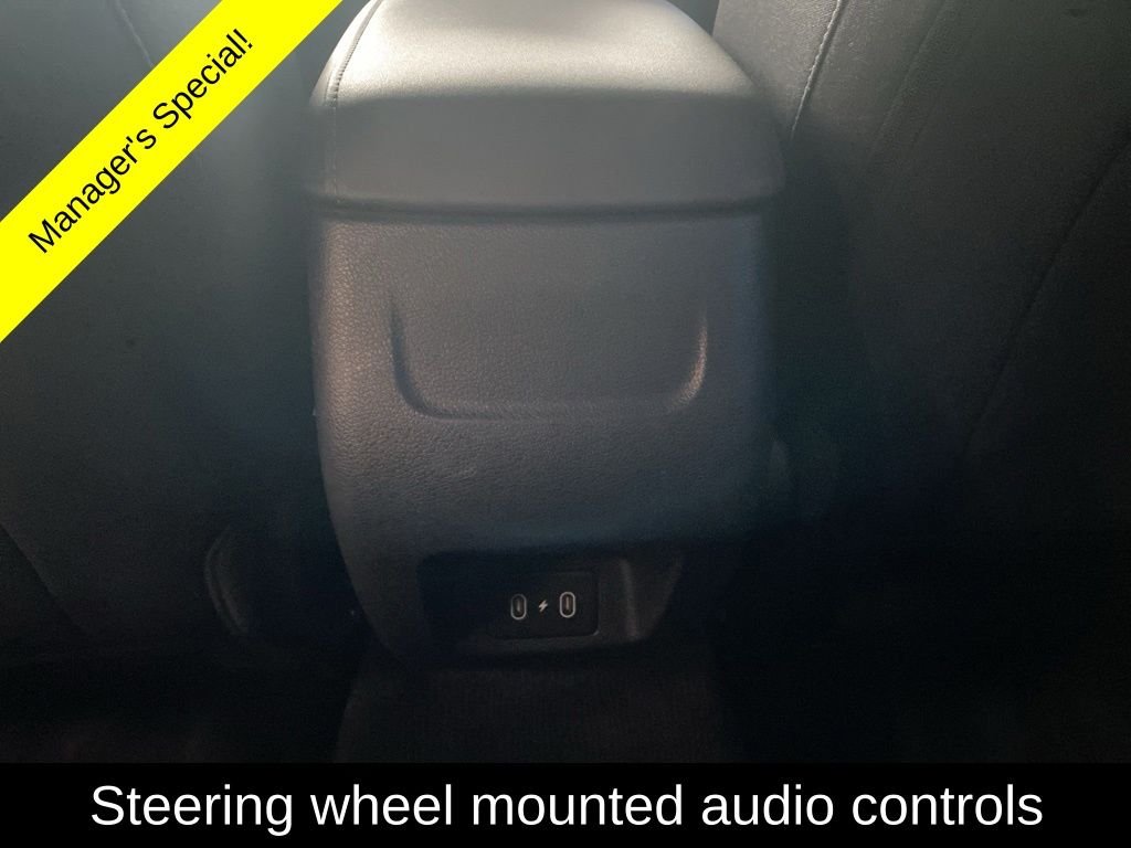 Used 2025 Silver Hyundai SEL image 12