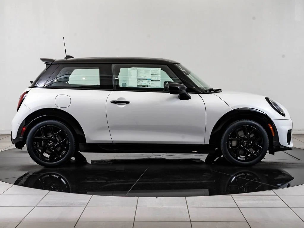 2026 MINI Hardtop 2 Door S - Photo 11