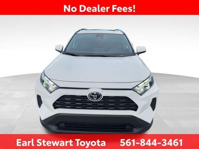 Certified Used 2025 ICE CAP Toyota  image 4