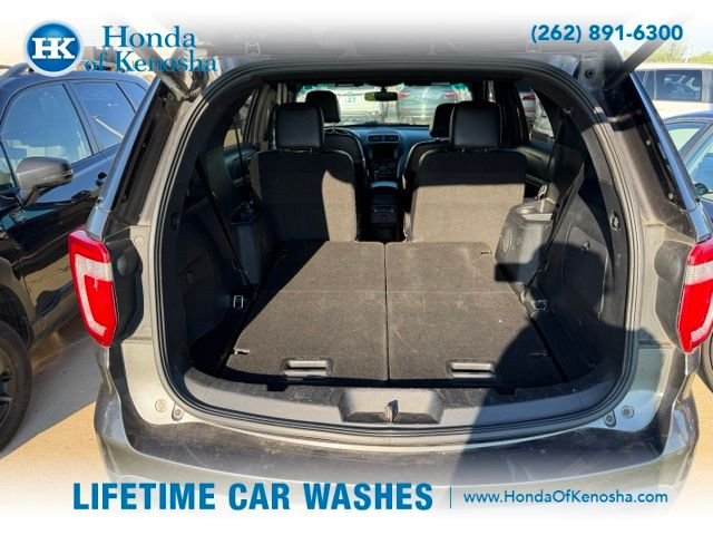Used 2016 Magnetic Ford XLT image 10