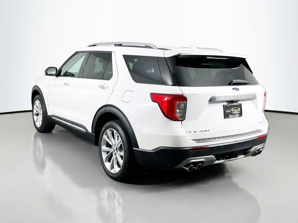 Used 2023 Star White Metallic Tri-Coat Ford Platinum image 5