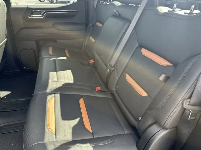 Used 2024 Black GMC AT4 image 27