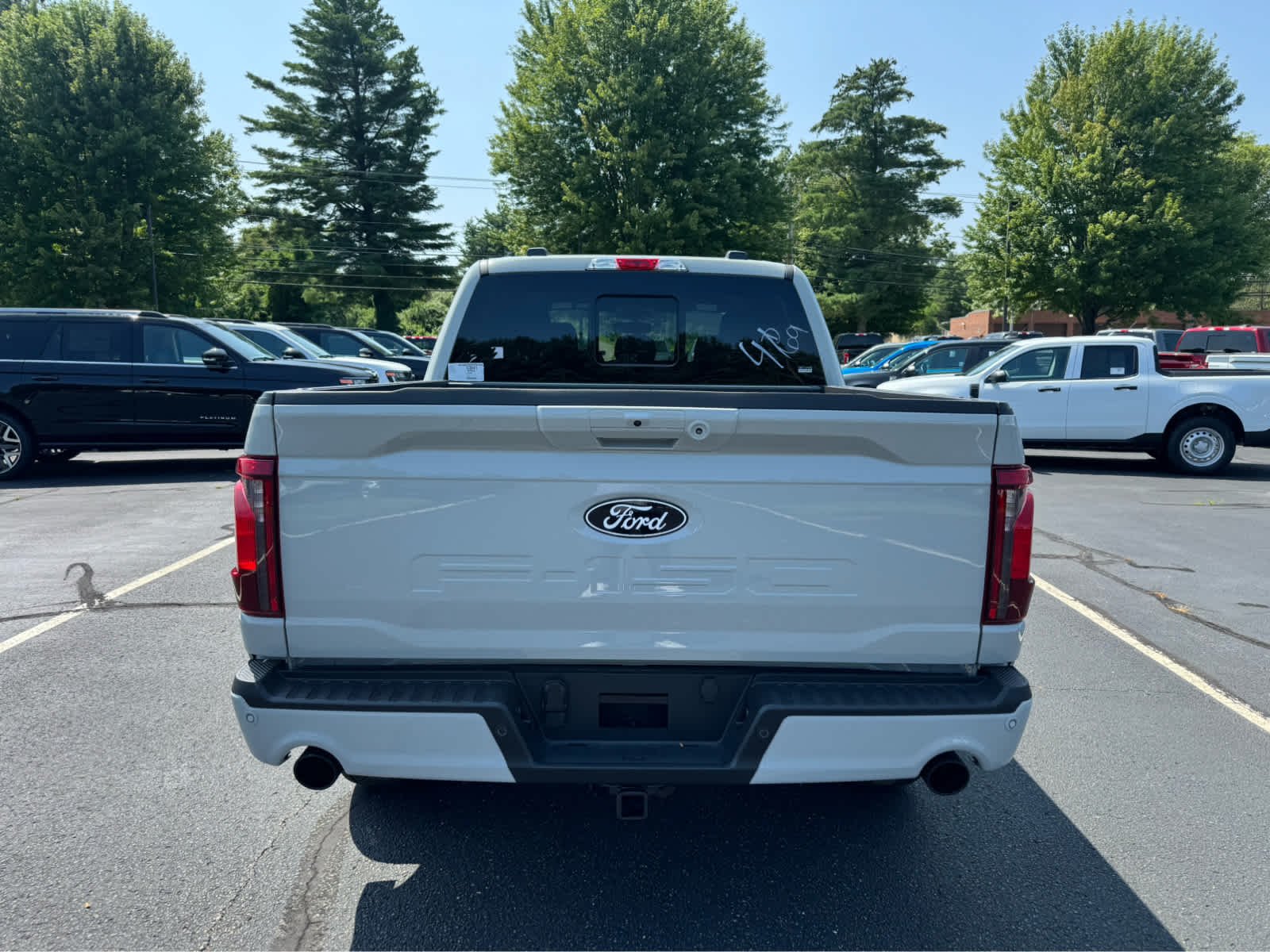 New 2026 Avalanche Ford XLT image 4