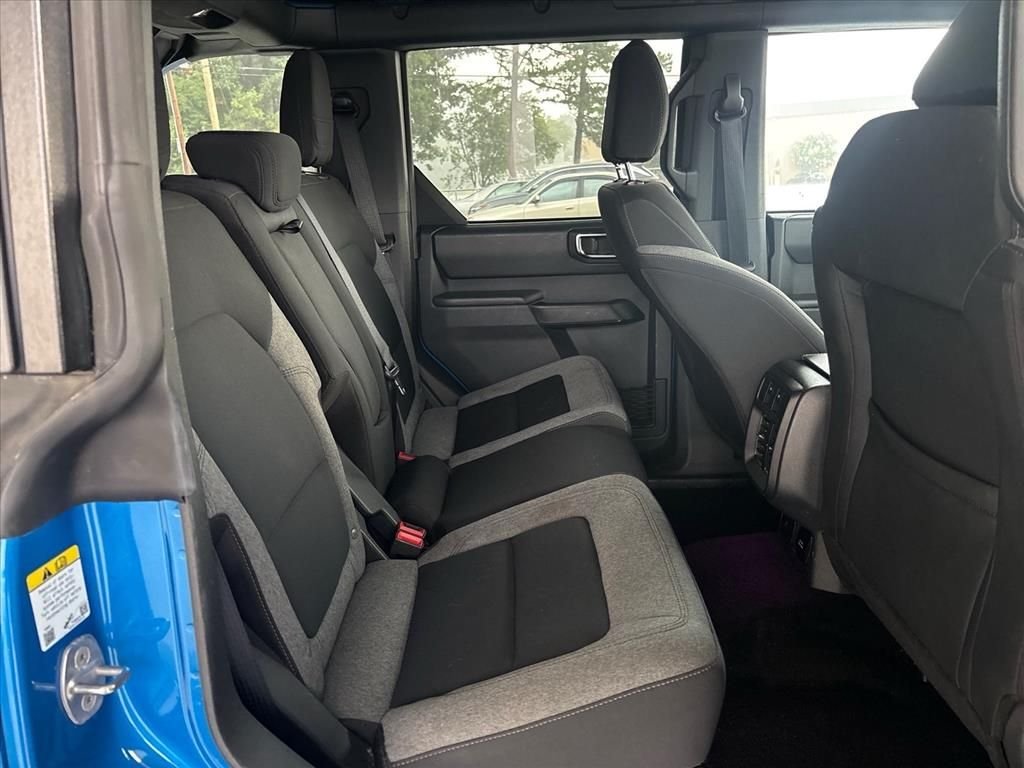 Used 2025 Blue Metallic Ford Big Bend image 11