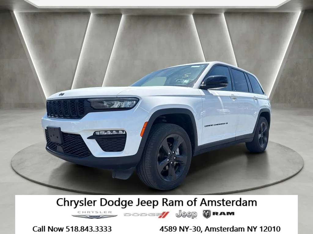 Used 2023 White Jeep Limited image 1