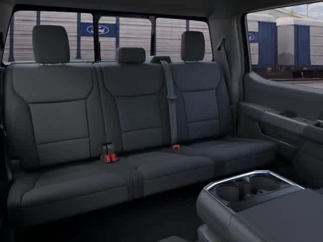 New 2026 Agate Black Metallic Ford XLT image 11