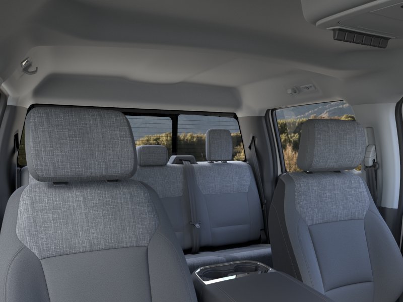 New 2026 Oxford White Ford F-250® XLT image 22