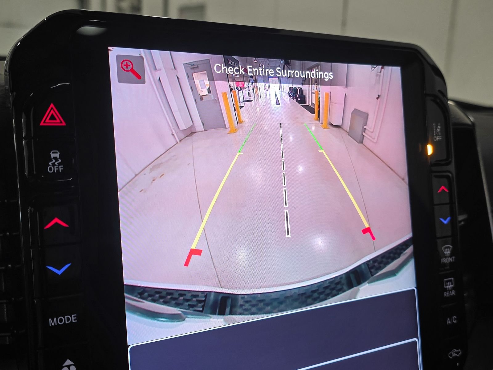 2026 RAM 1500 Laramie - Photo 43