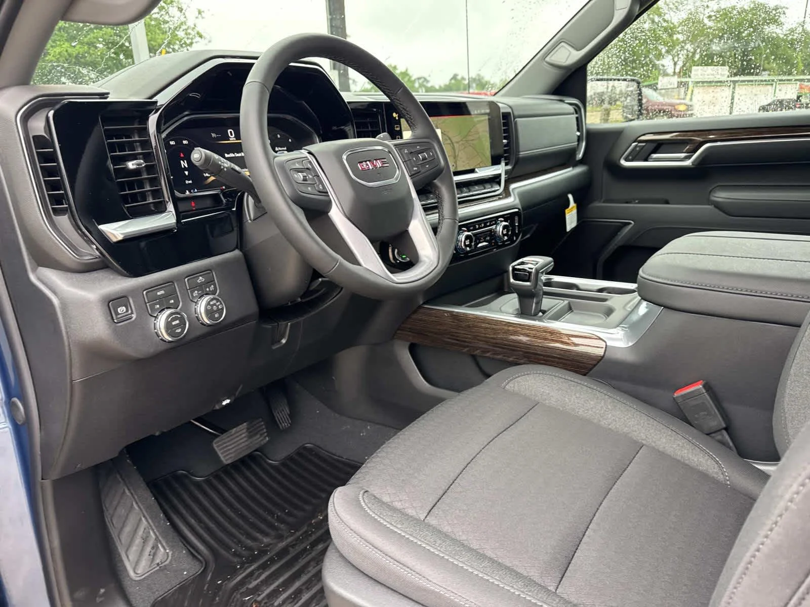 2026 GMC Sierra 1500 Elevation - Photo 10