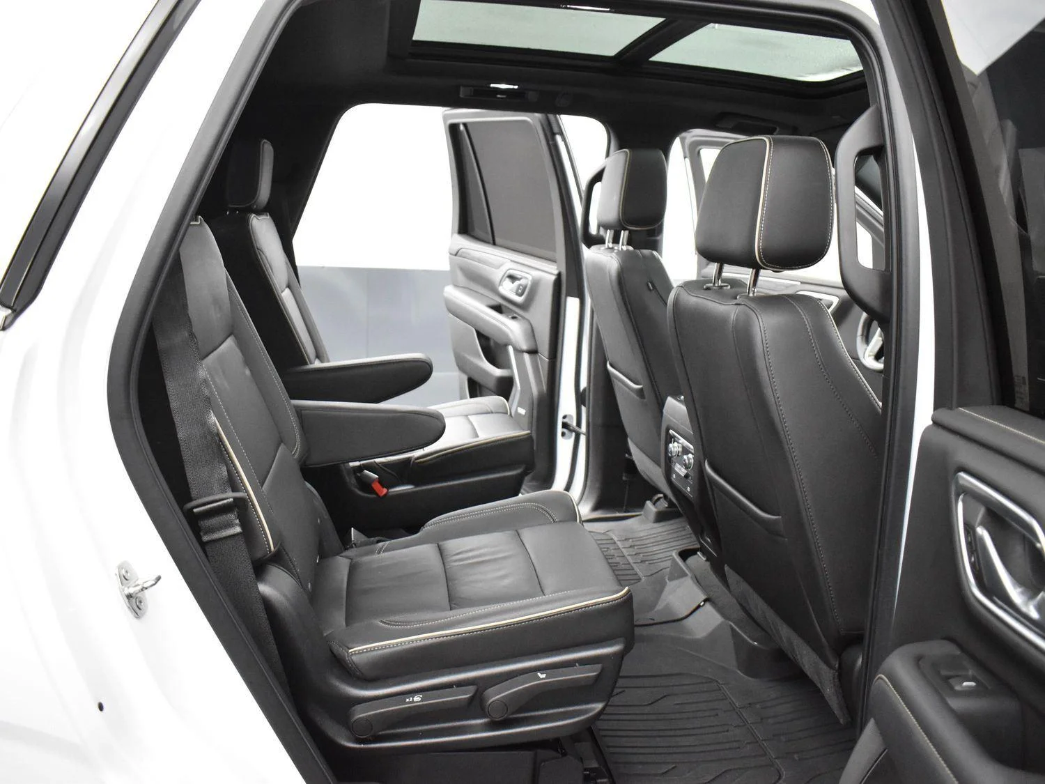 Used 2021 Summit White GMC SLT image 37