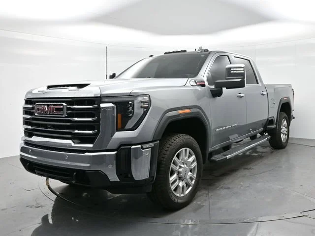 Used 2024 Sterling Metallic GMC SLT image 3