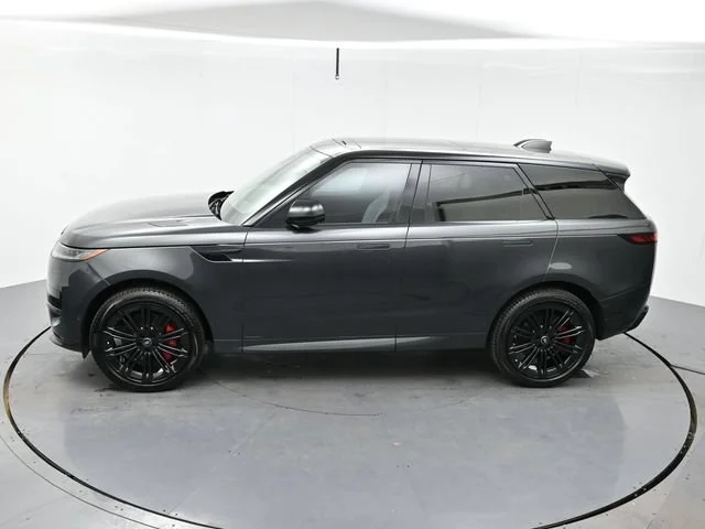 Used 2025 Charente Gray P Land Rover Autobiography image 35