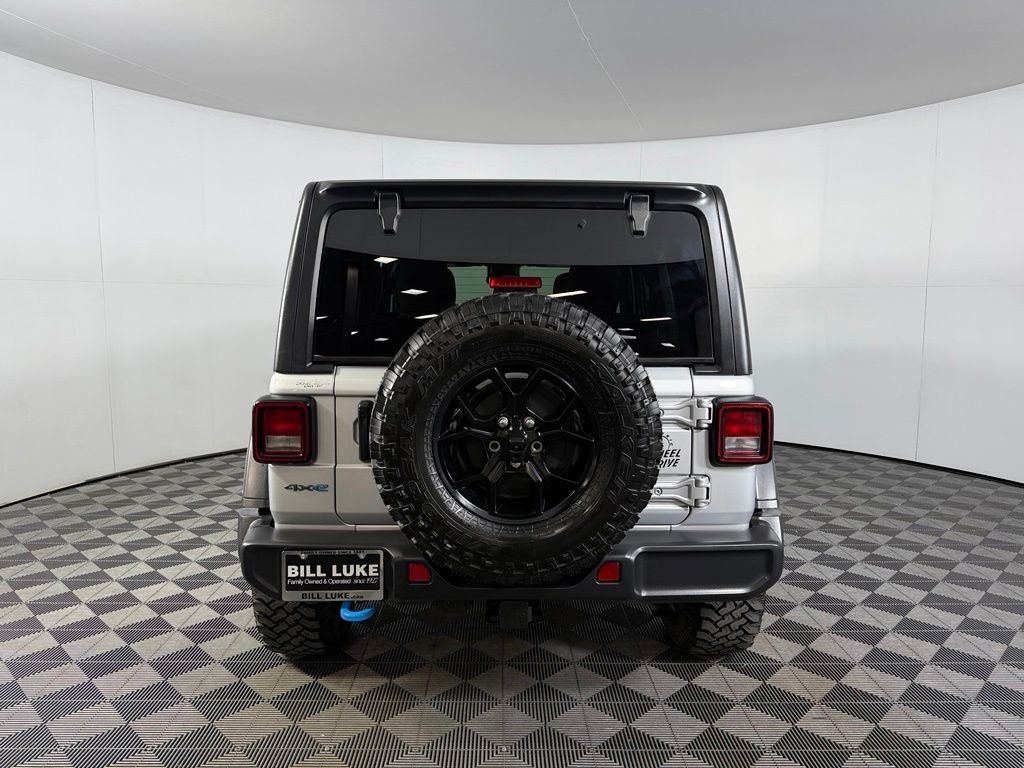 Used 2024 Silver Jeep Willys 4xe image 7