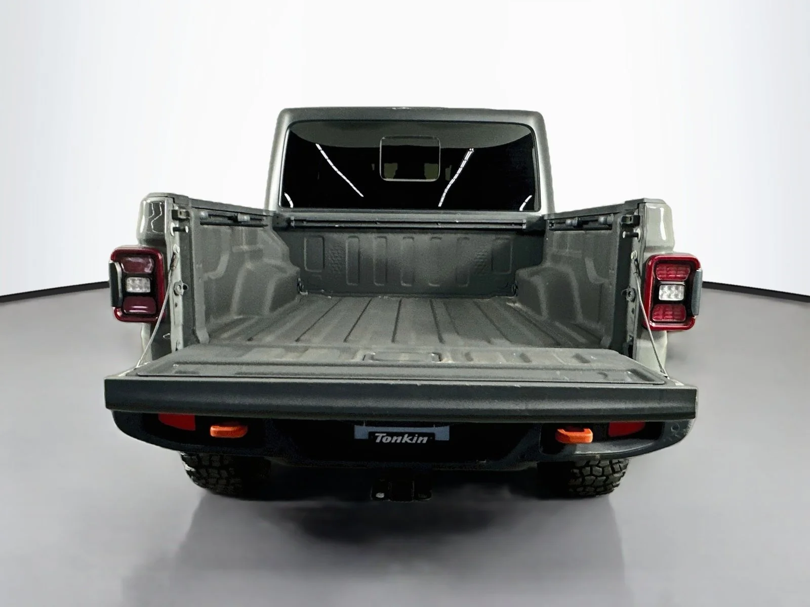 Used 2021 Sting-Gray Clearcoat Jeep Mojave image 27