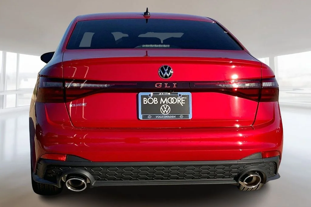 New 2026 Kings Red Metallic Volkswagen 2.0T Autobahn image 4