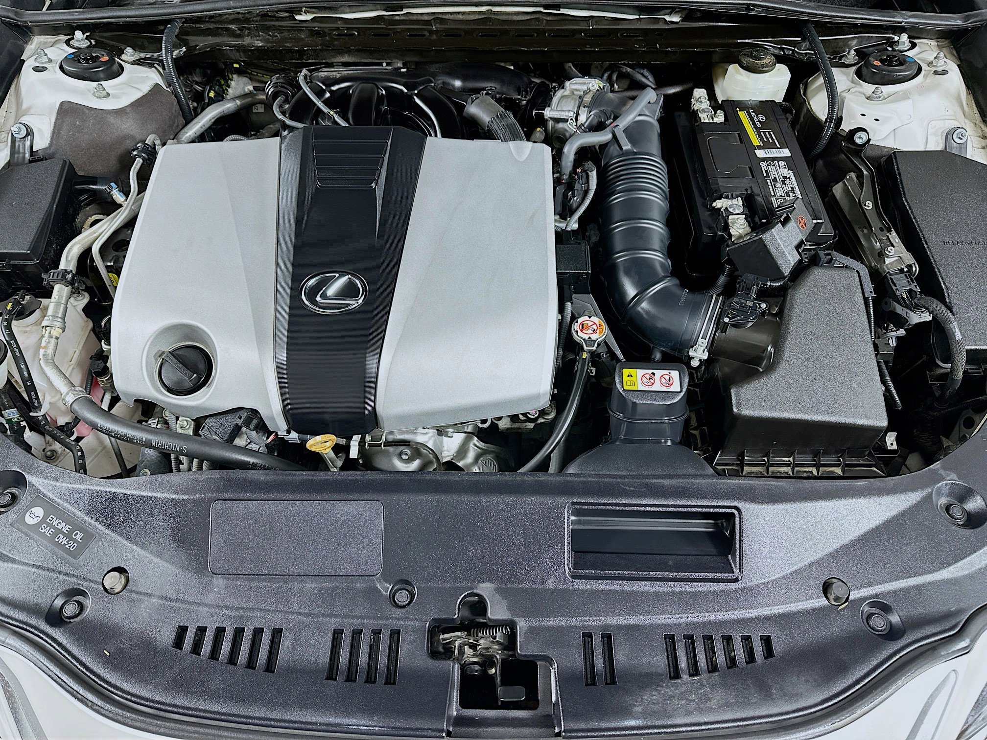 2019 Lexus ES 350 - Photo 29