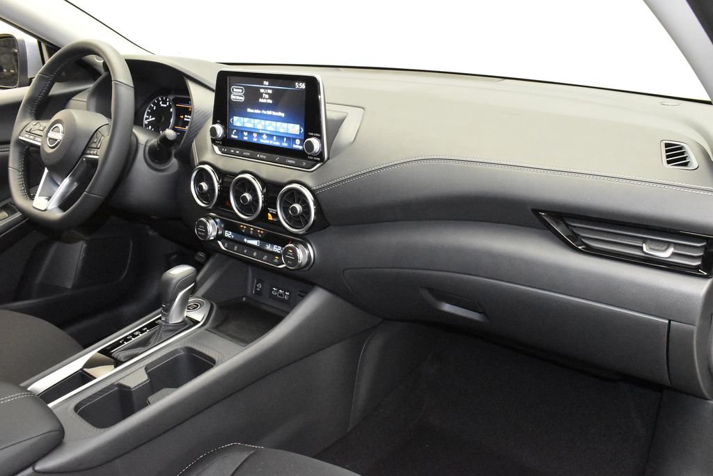2025 Nissan Sentra SV - Photo 23
