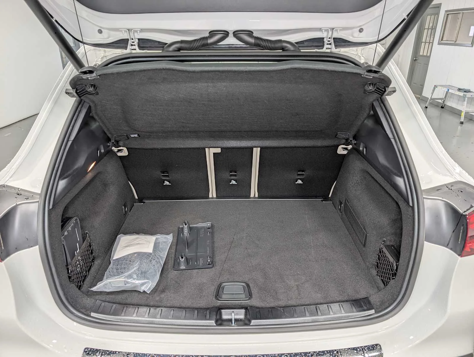Used 2026 Polar White Mercedes-Benz GLA 250 image 7