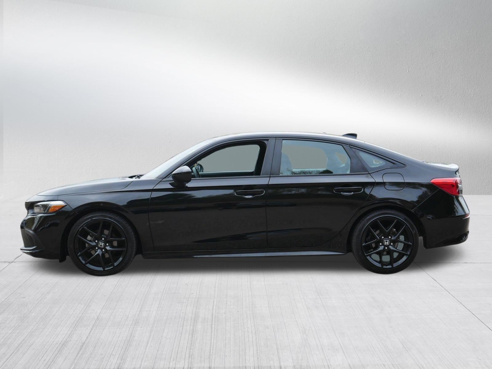 Used 2024 Crystal Black Pearl Honda Sport image 4