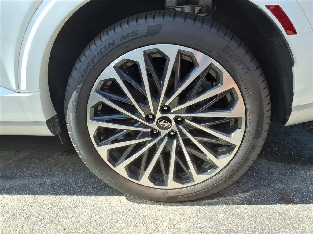 New 2026 Creamy White Pearl Hyundai Calligraphy AWD image 24
