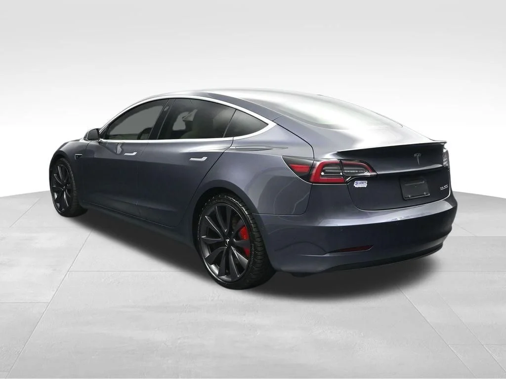 Used 2020  Tesla Performance image 3
