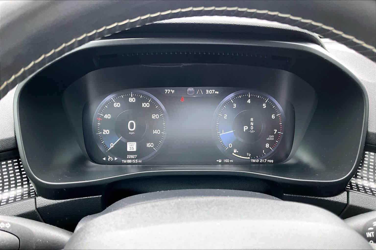 Used 2021 Thunder Grey Metallic Volvo R-Design image 25