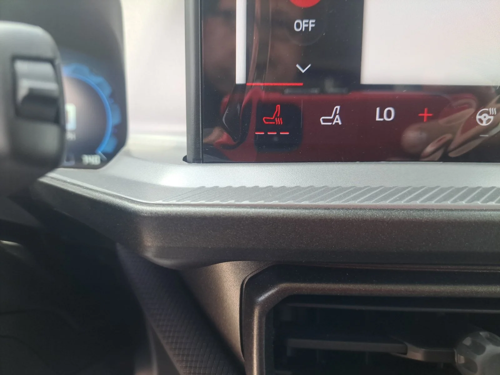 New 2026 Velocity Blue Metallic Ford Badlands image 23