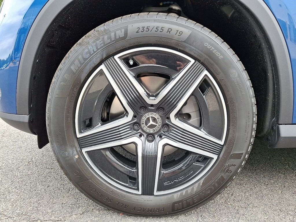 New 2026 Starling Blue Metallic Mercedes-Benz GLC 300 image 5