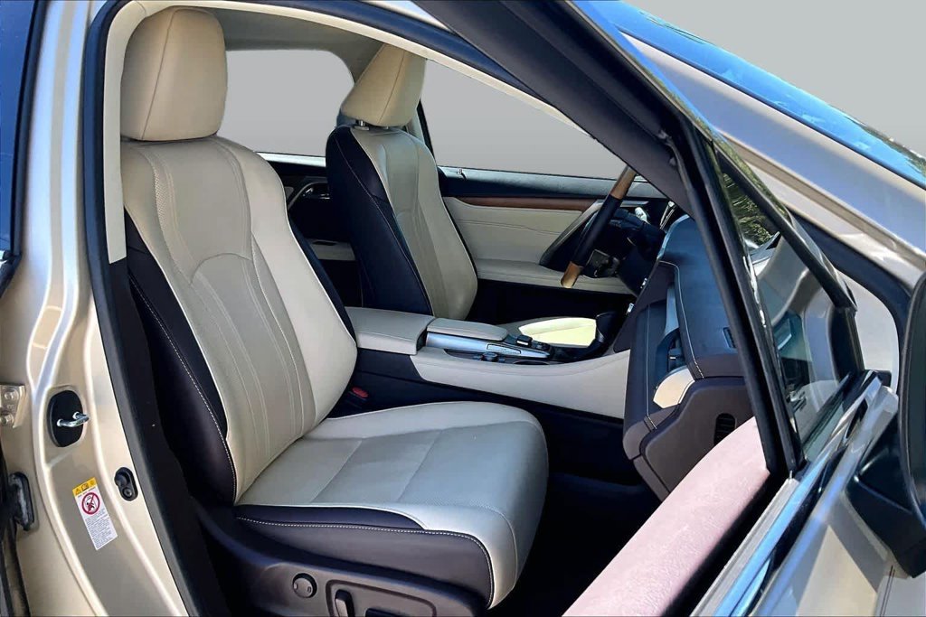Used 2018 Beige Lexus 350 image 9