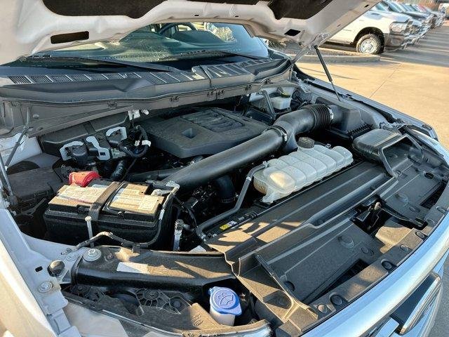 Used 2023 Silver Ford XL image 24