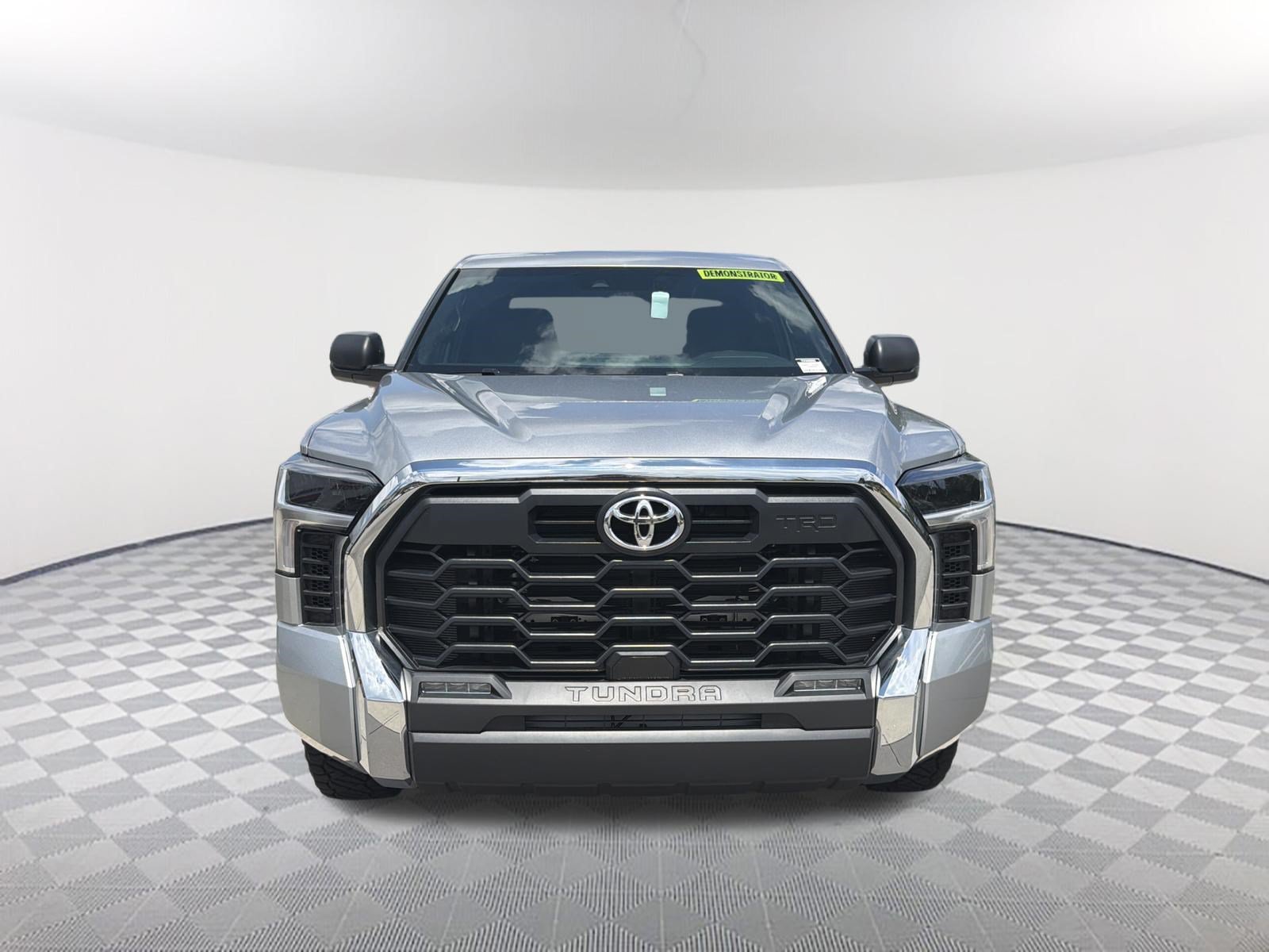 New 2026 Celestial Silver Metallic Toyota SR5 image 2