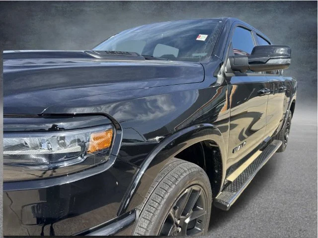 New 2027 Diamond Black Crystal Pearl-Coat Exterior Paint RAM Laramie image 10