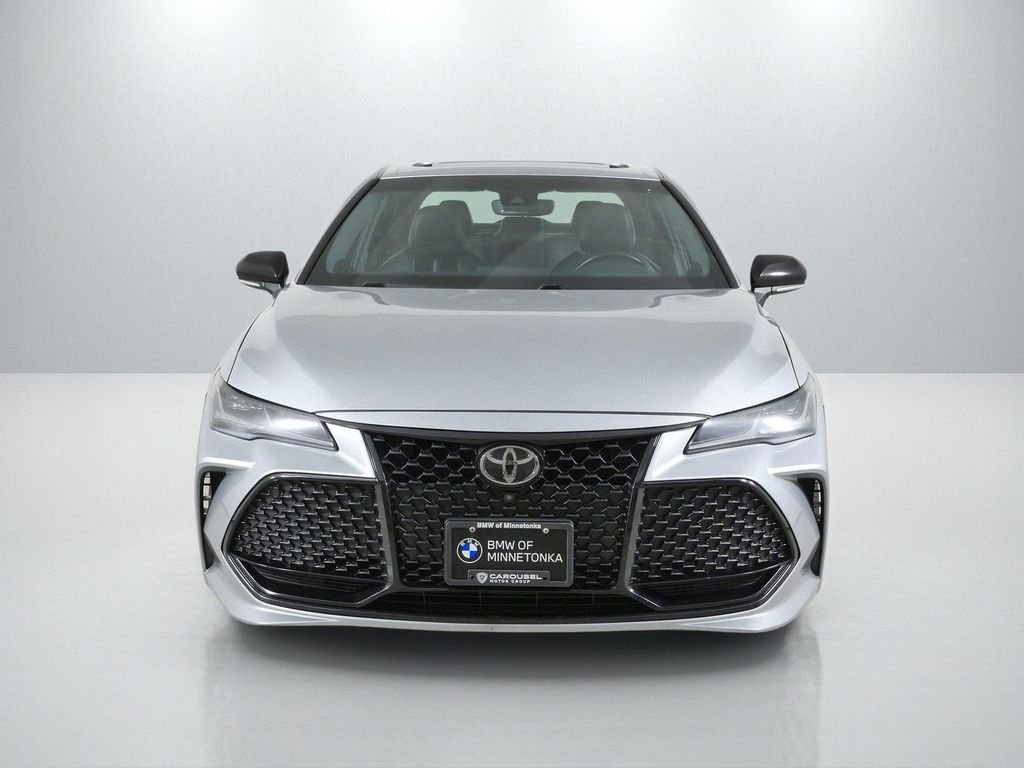 Used 2022 Silver Toyota Touring image 3