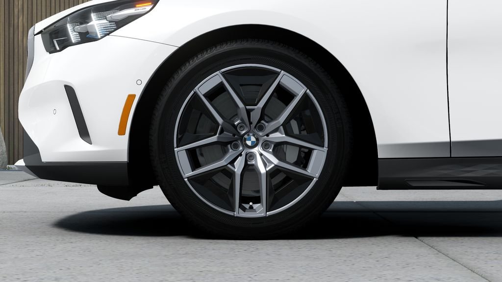 2026 BMW 5 Series 530i - Photo 32