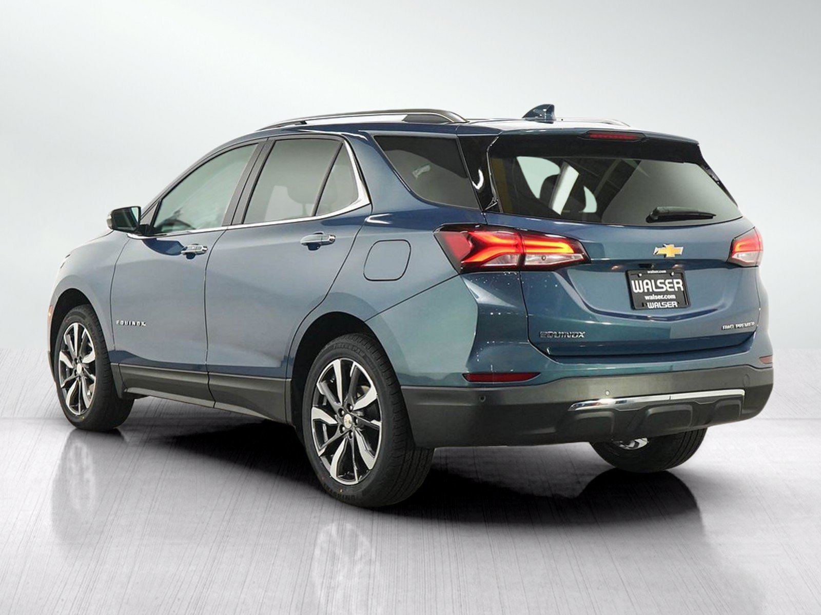 Used 2024 Lakeshore Blue Metallic Chevrolet Premier image 3