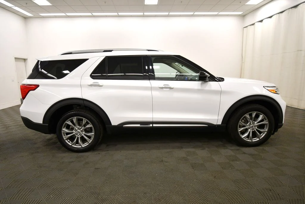 2023 Ford Explorer Limited - Photo 9