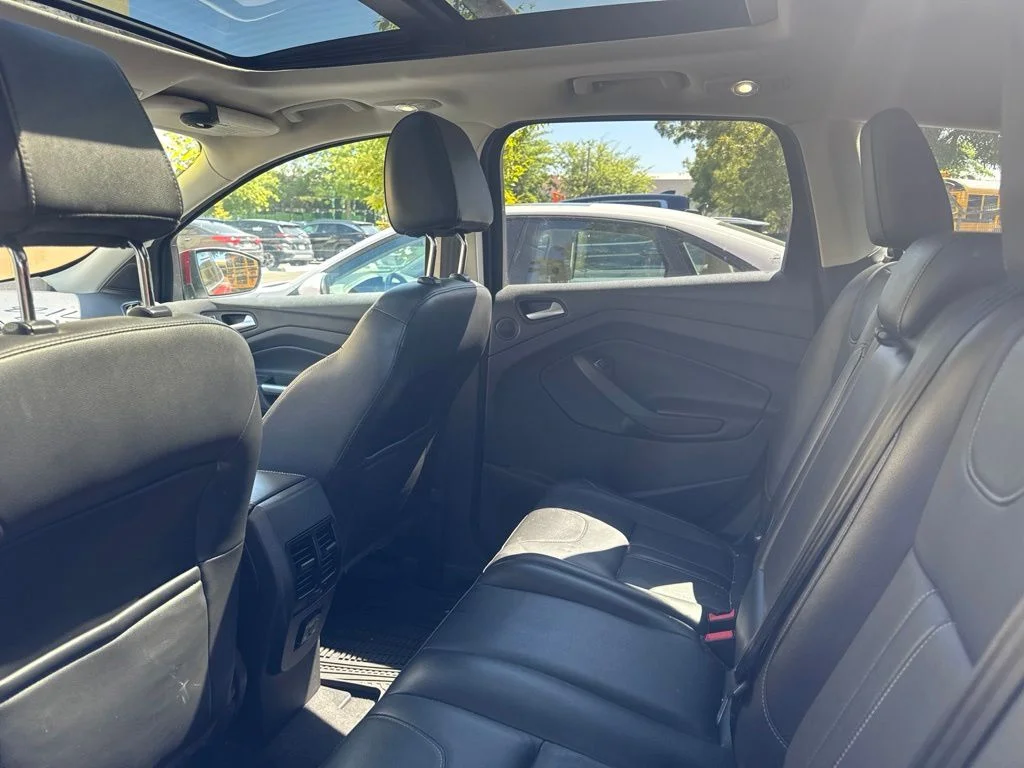 Used 2013 Red Ford Titanium image 3