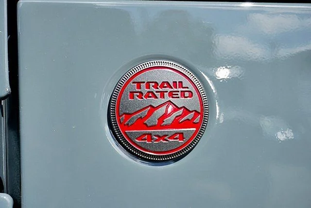 New 2026 Anvil Clear-Coat Exterior Paint Jeep Rubicon image 12