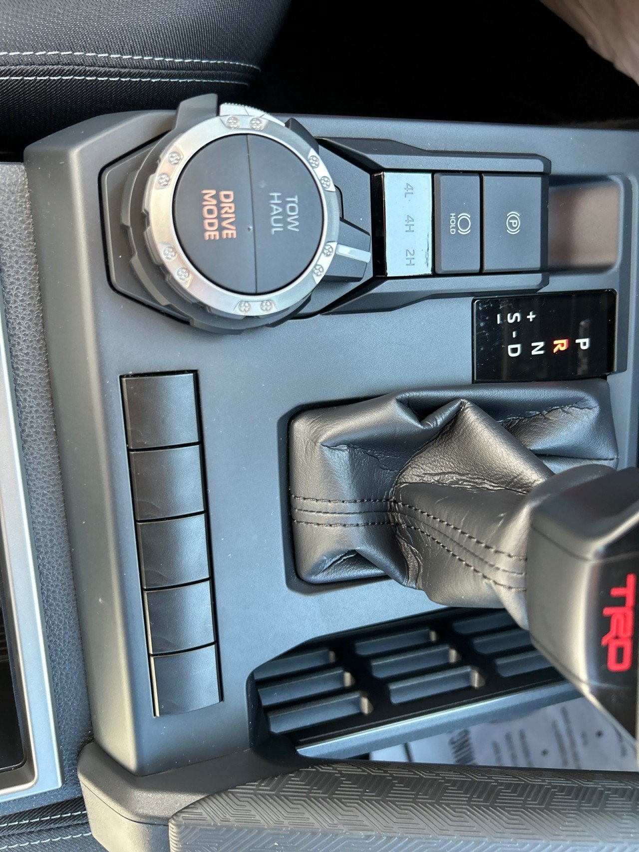 Used 2024 Silver Toyota SR5 image 14