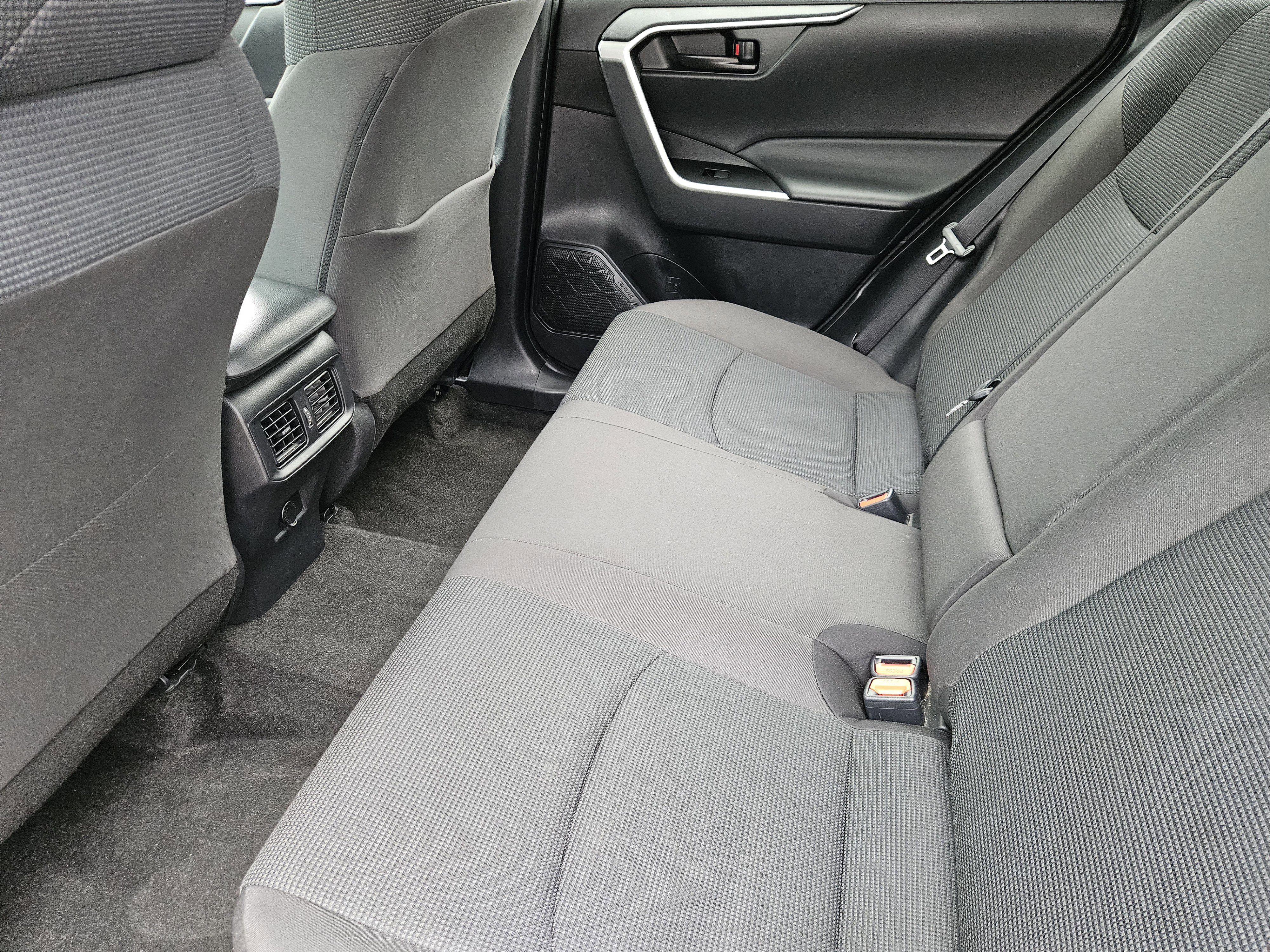 Used 2024  Toyota LE image 28