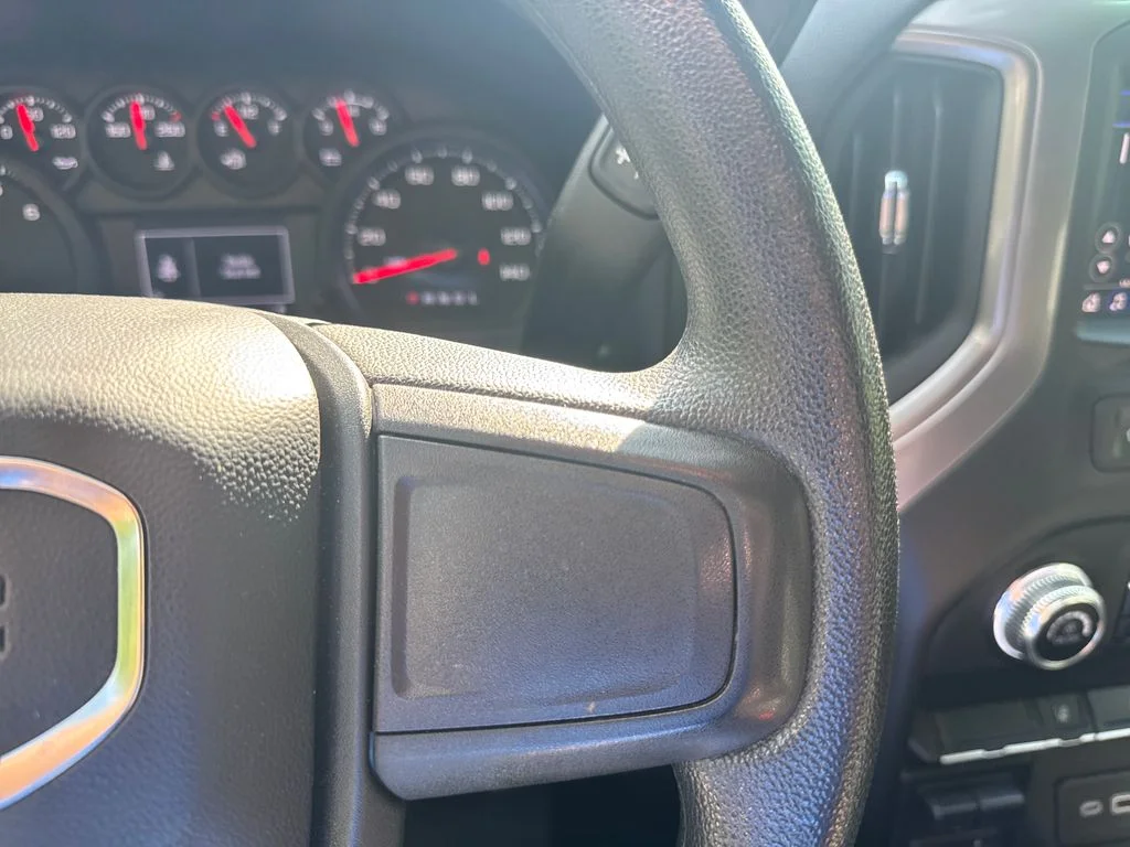 Used 2025 Summit White GMC Pro image 29