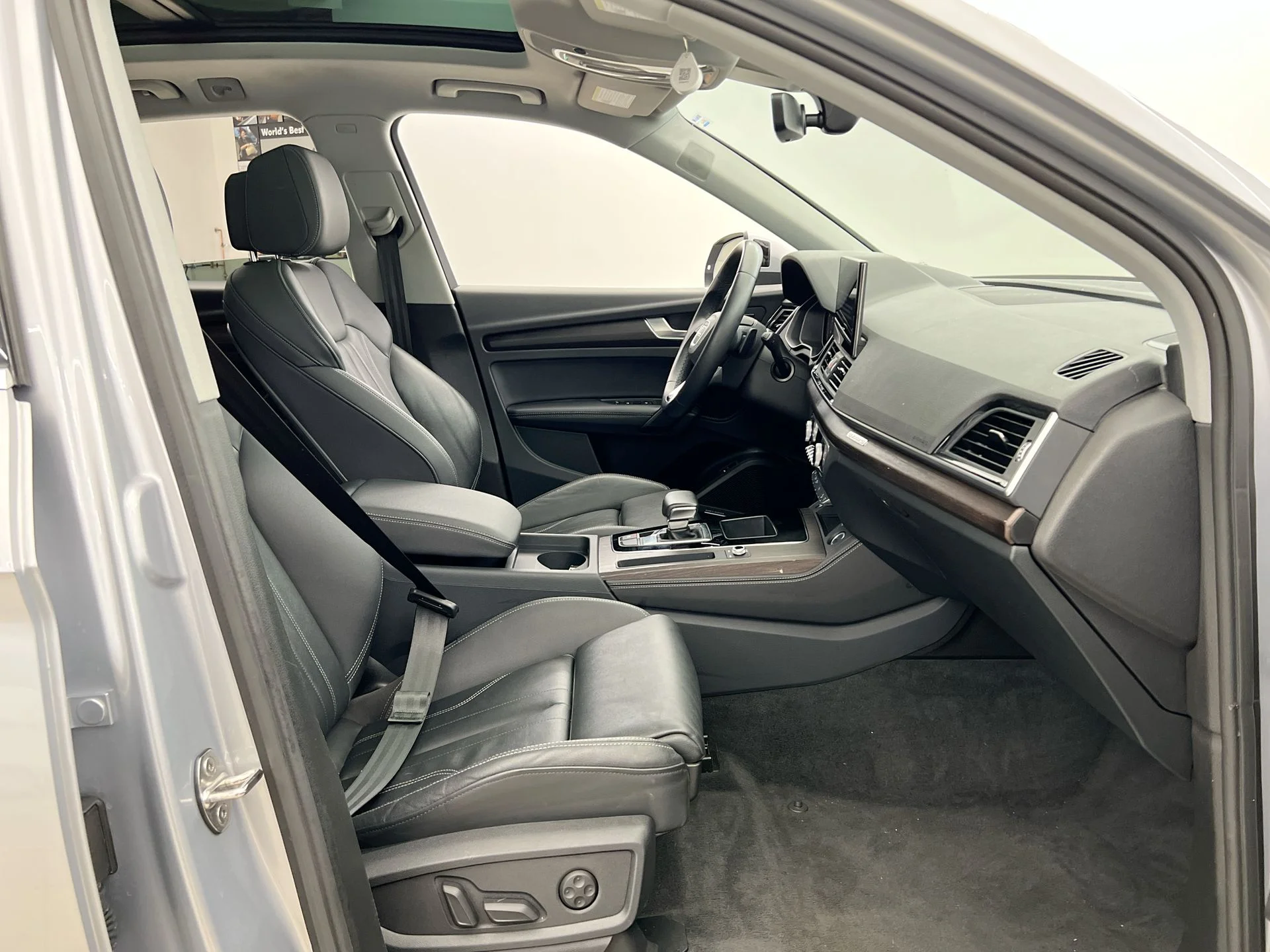 Used 2024 Silver Audi 45 S line Premium image 15
