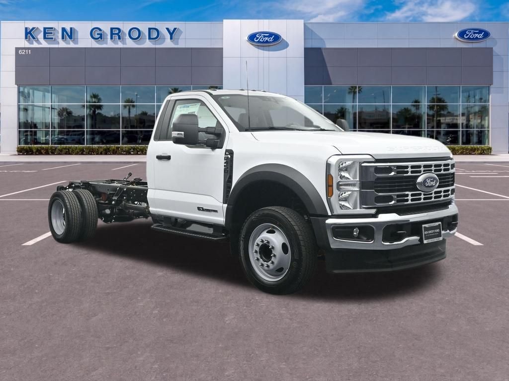 2026 Ford F-450 XL Regular Cab 169-In DRW's photo