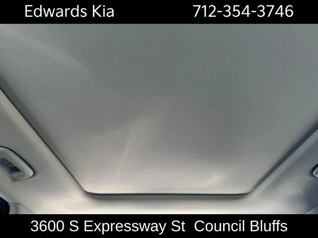 2025 Kia Sorento EX - Photo 33
