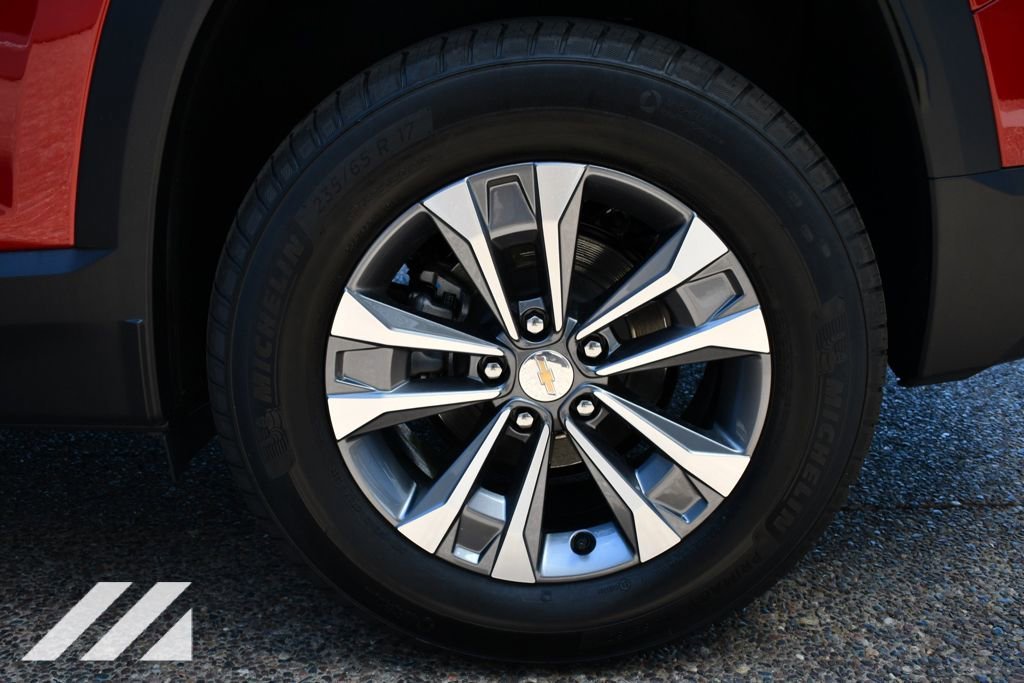 2026 Chevrolet Equinox LT - Photo 31